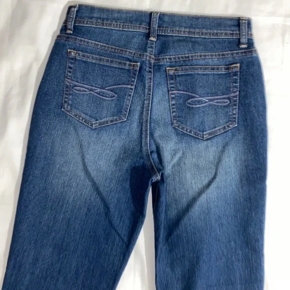 Style & Co Petite Slim Leg Jeans - Picture 10 of 10
